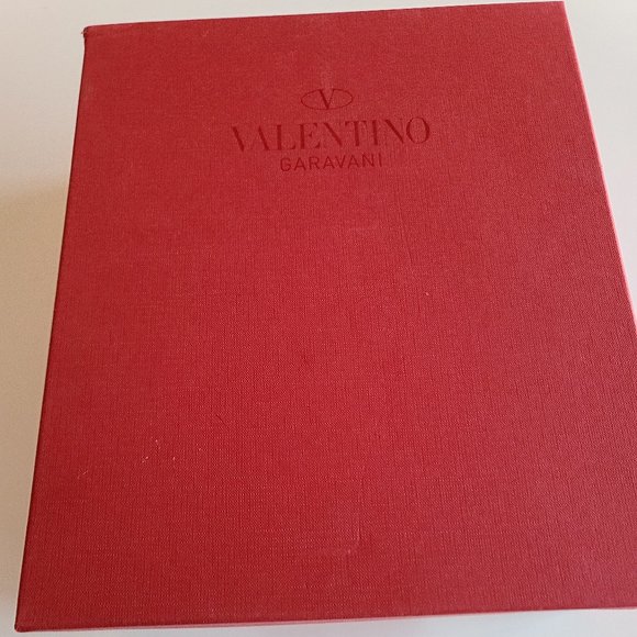 Meet your Posher, Stacy! - Picture 7 of 8